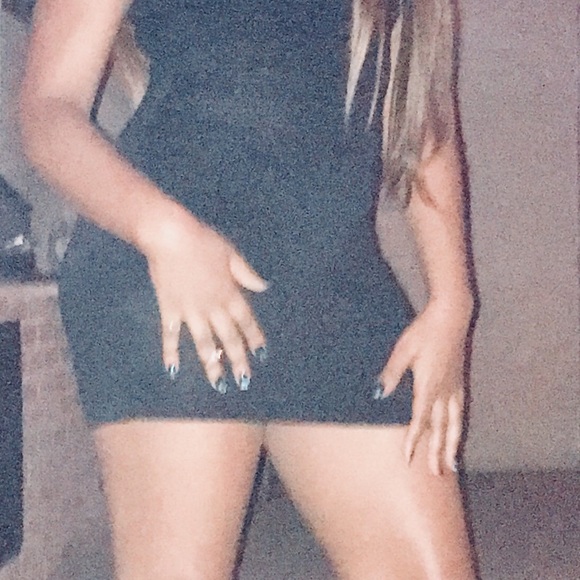 Meet your Posher, Dominque - Picture 1 of 1